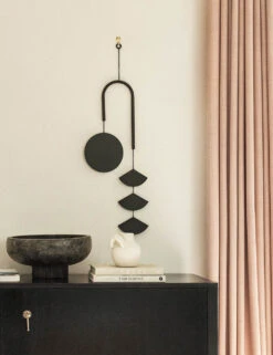 Circle & Line Rise Wall Hanging