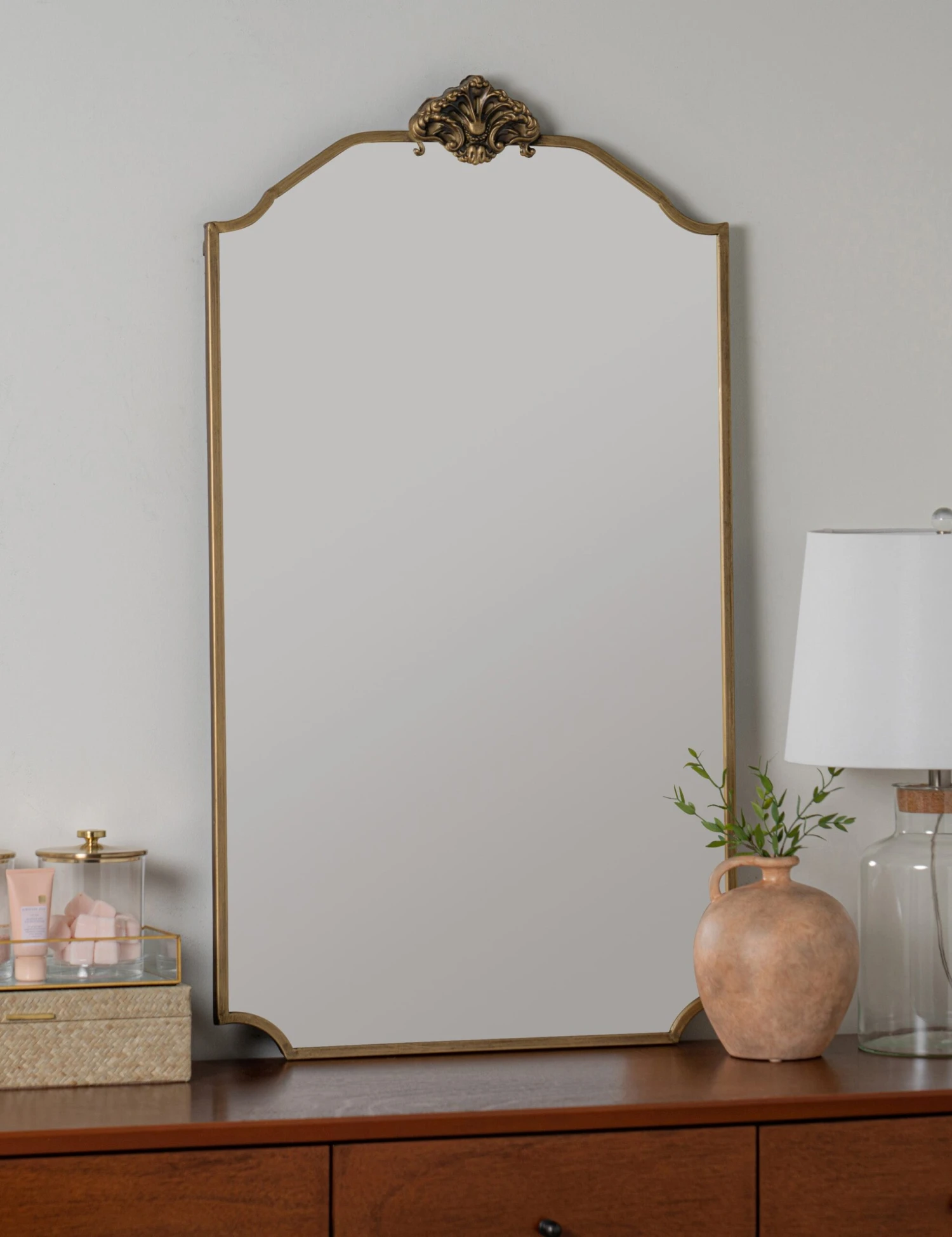Devereaux Mirror
