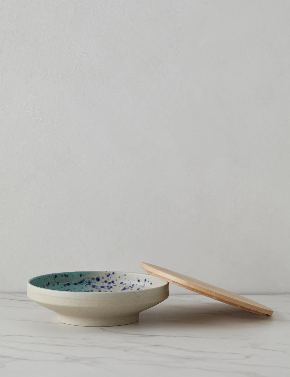 Amelia Bowl With Lid