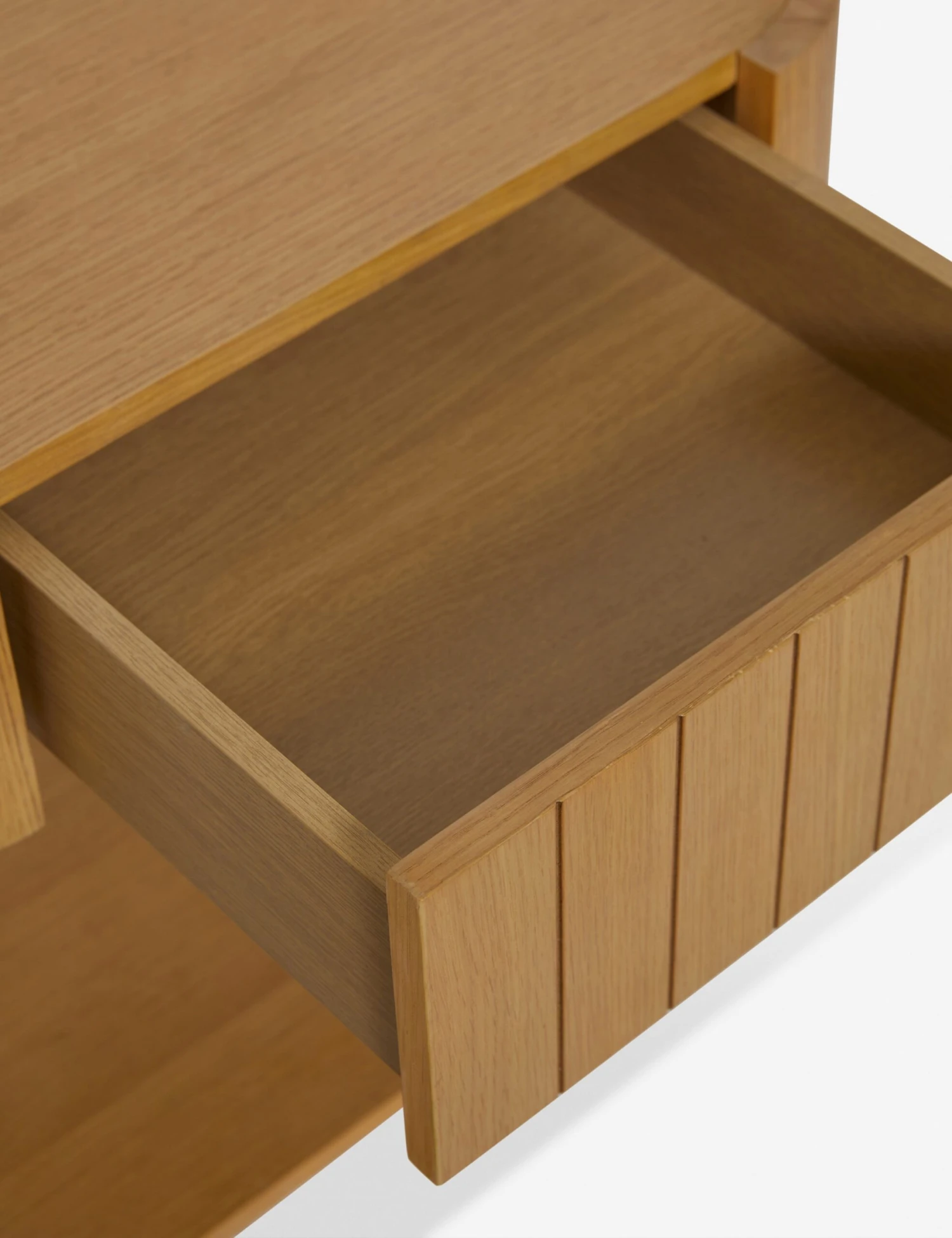 Bane Nightstand - Image 8