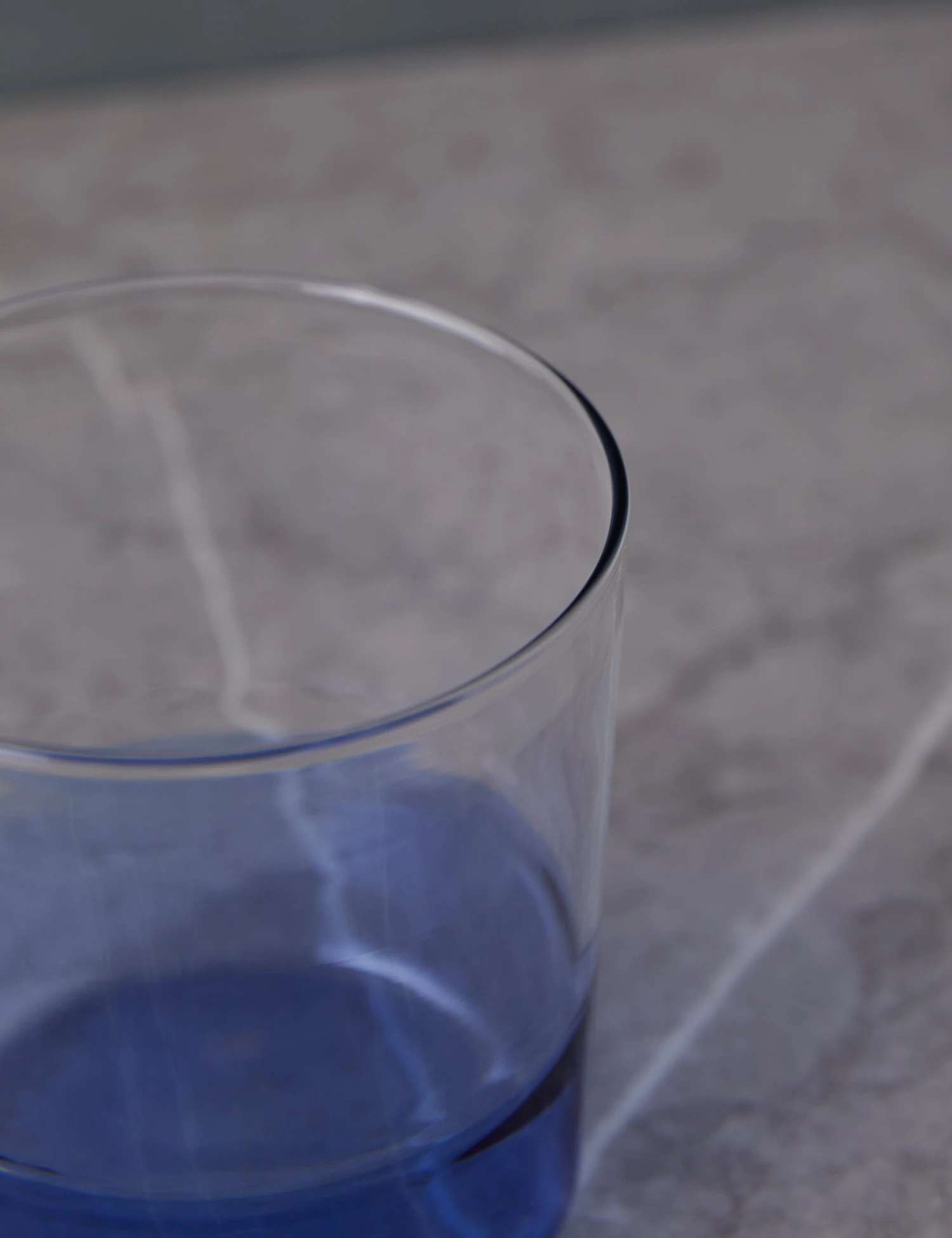 Light Colore Water Tumbler By Ichendorf Milano - Image 3