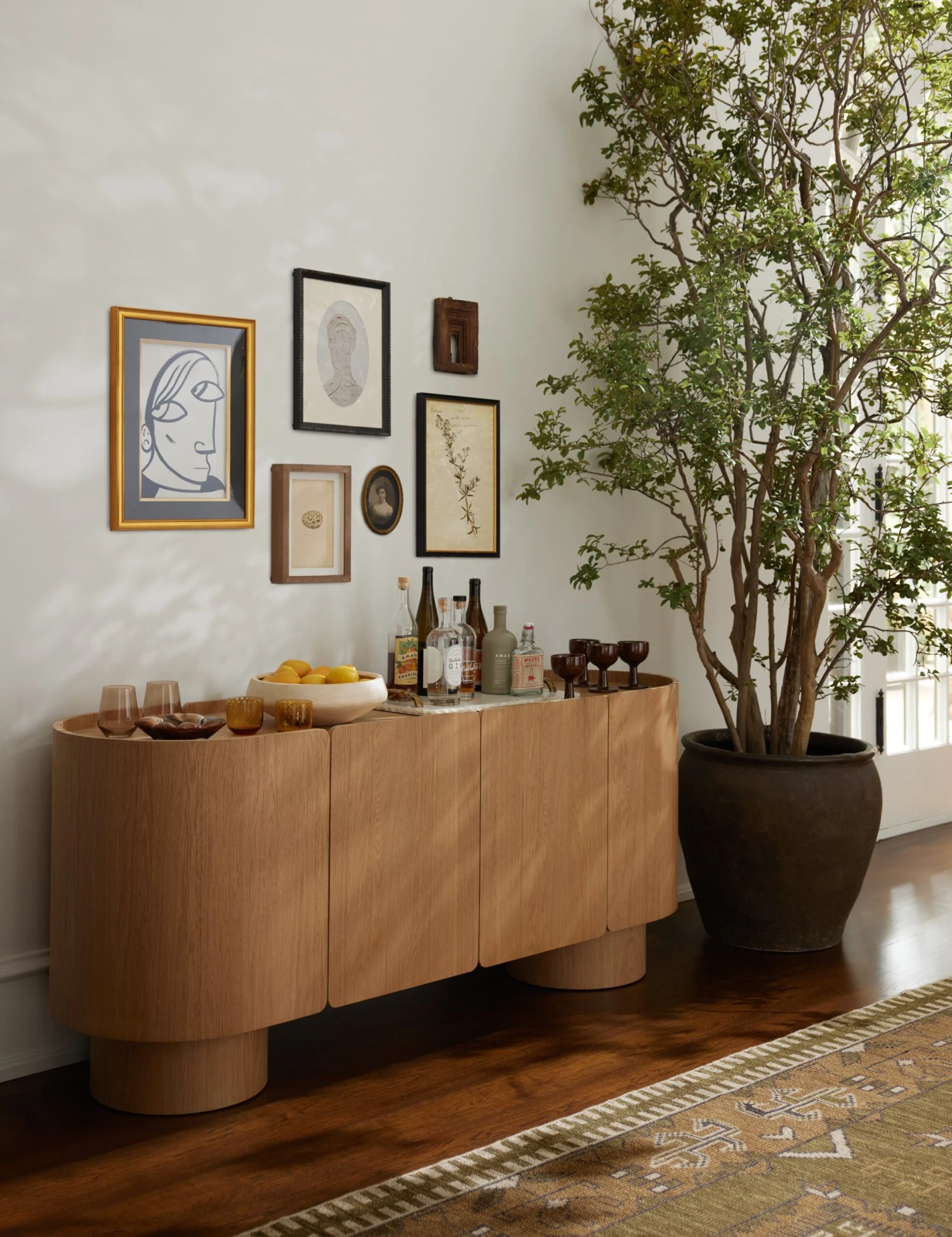 Raphael Sideboard - Image 2