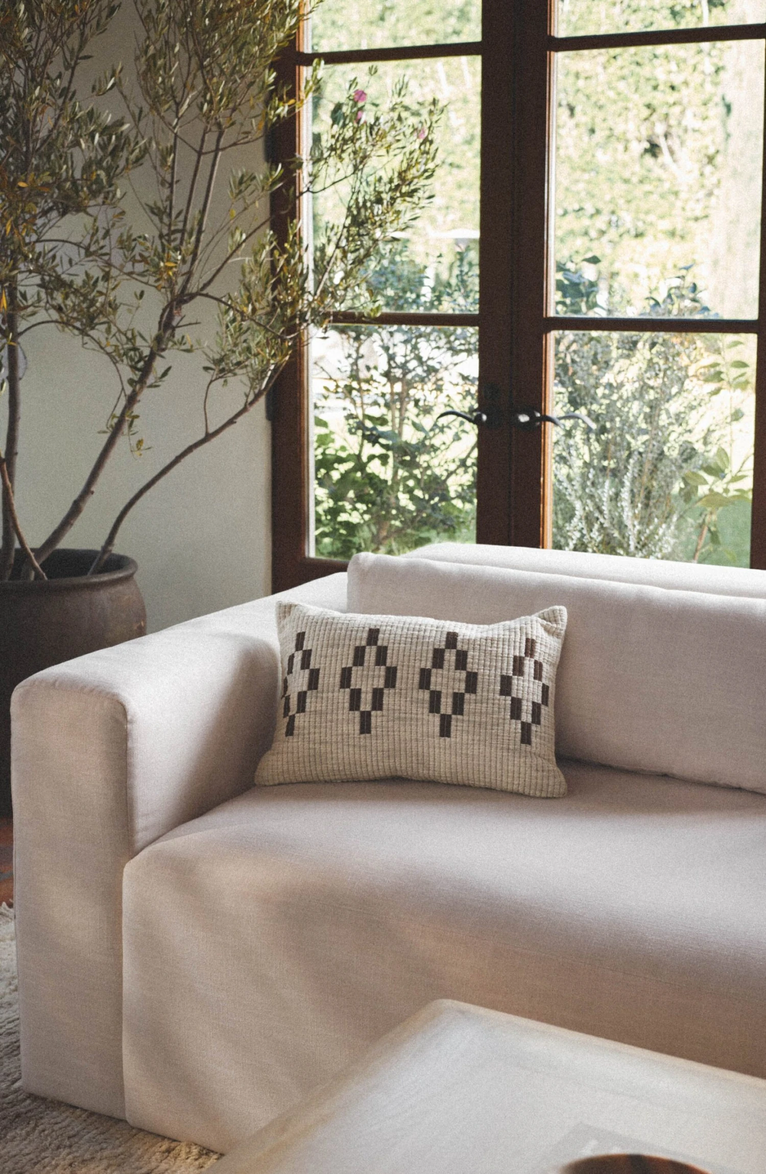 Zeren Sofa - Image 2