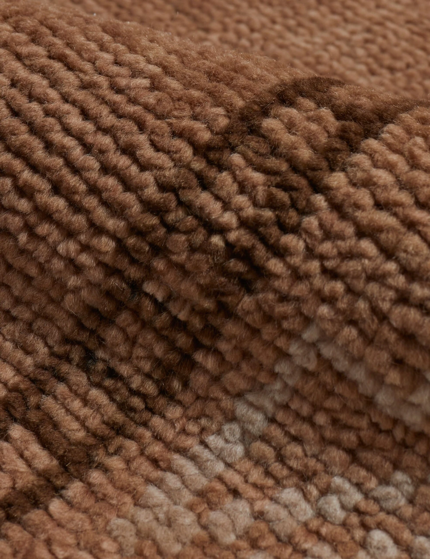 Velasquez Rug - Image 16