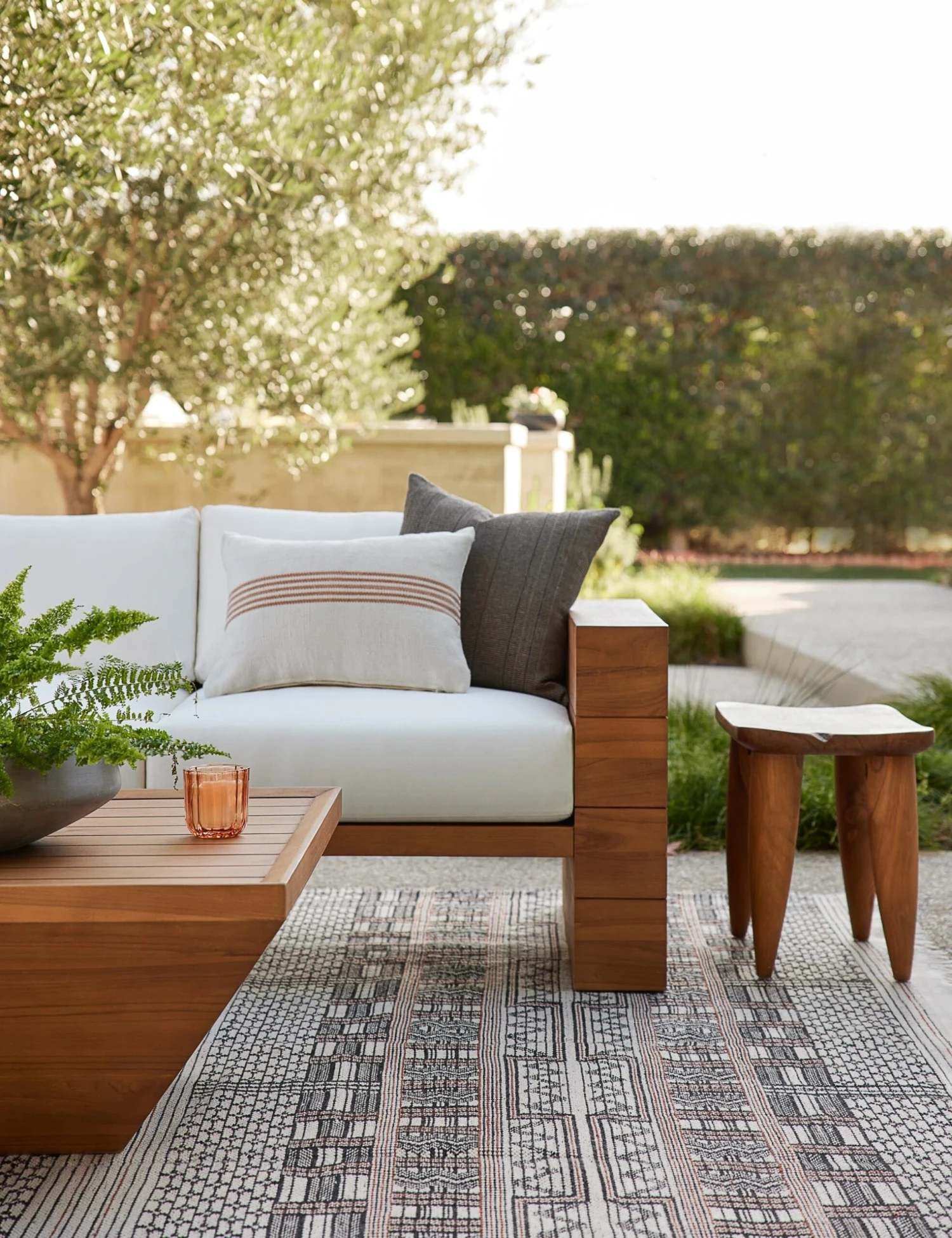 Tami Indoor / Outdoor Rug - Image 4